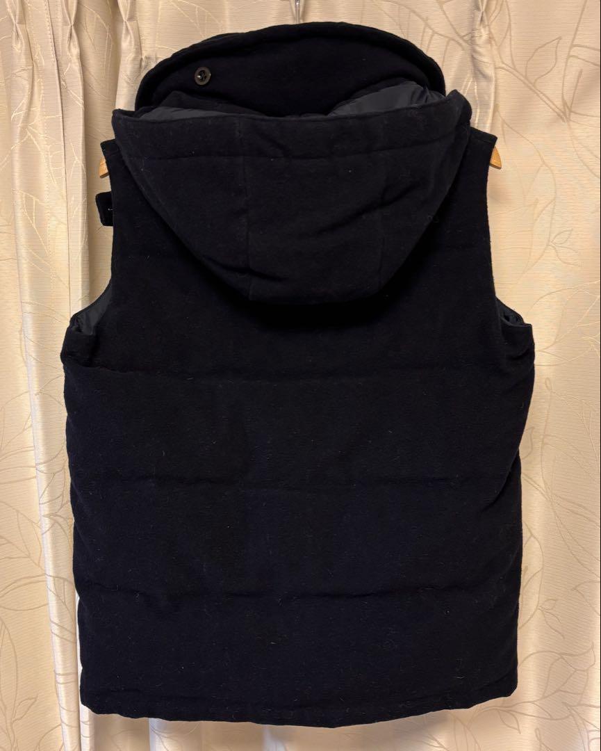 Danton Women's Hooded Down Vest Beige/Black, Puffer