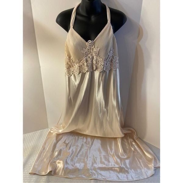 Delicates Xl champagne beige silky style maxi peignoir New rn#67618
