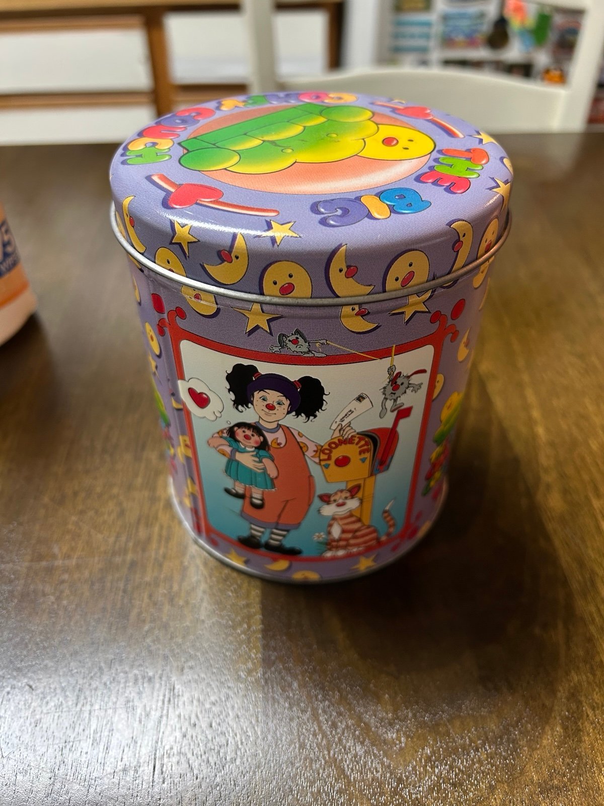 Vintage 1990s The Big Comfy Couch Tin