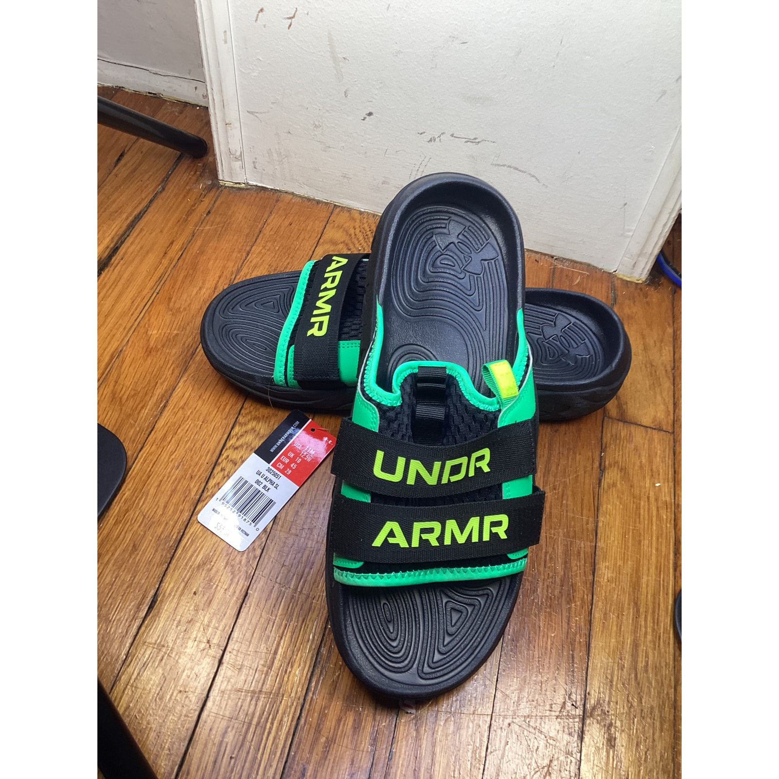 Under Armour Men's Alpha Slide Black And Green Sandals Size 11