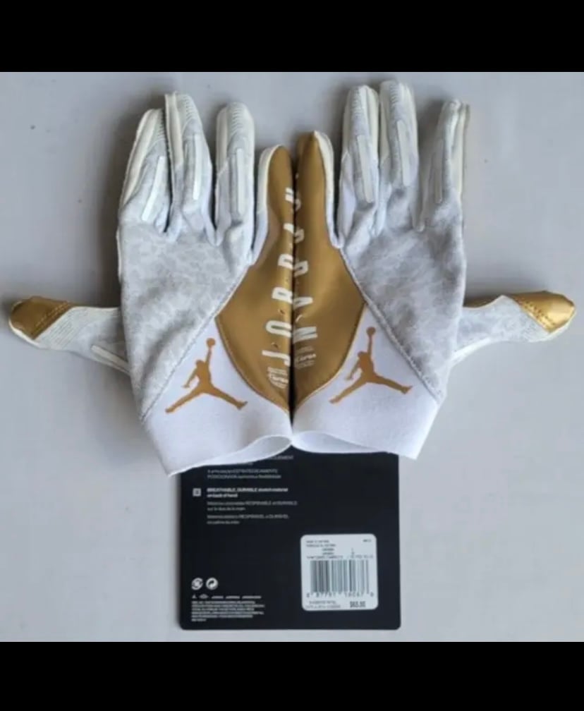 Nike Jordan Vapor Knit 4.0 Metallic Football Gloves new