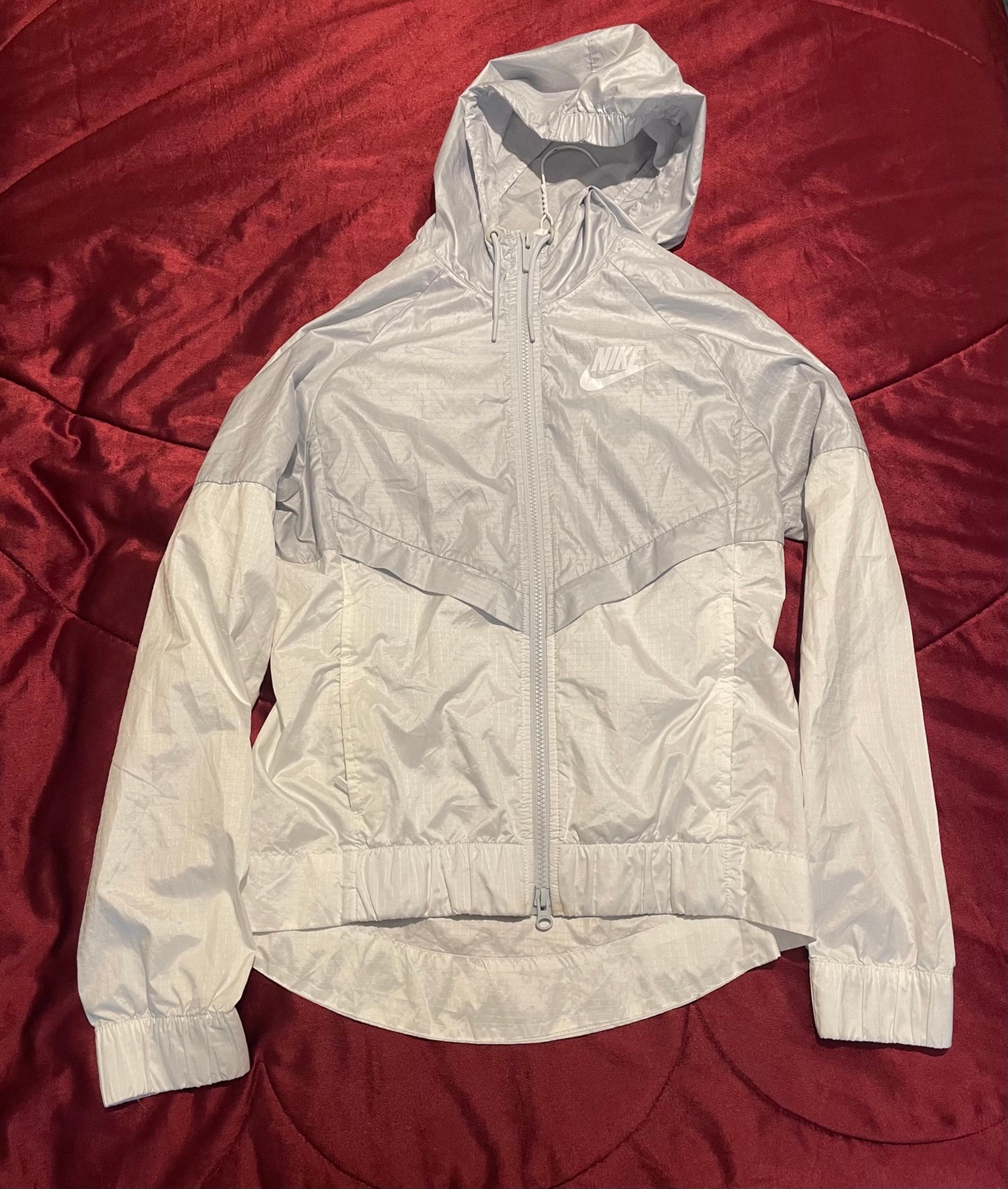 Nike Women Jacket XS Gray Colorblock Windbreaker Mesh Hooded Swoosh Logo