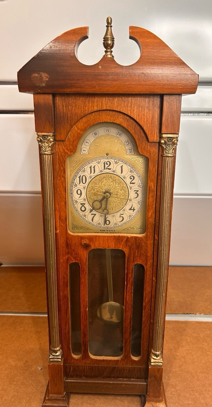 Vintage United Clock Model 444 Mini Grandfather Clock