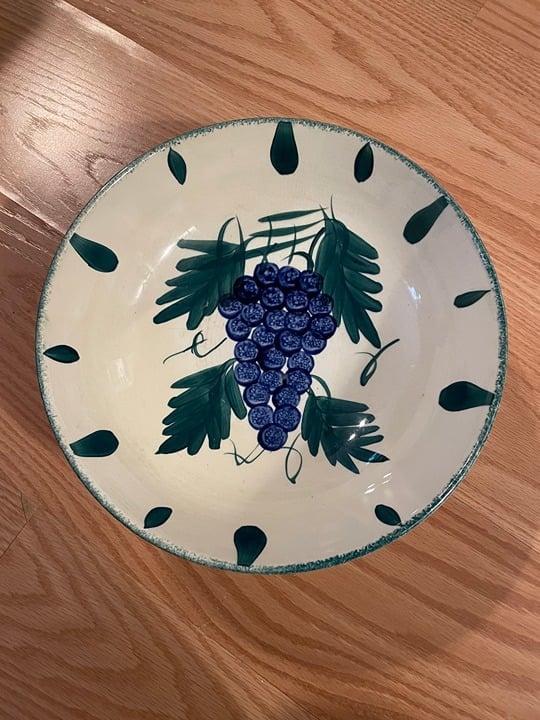 Vintage Hand Painted Ceramic Serving Bowl of Grapes Made In USA