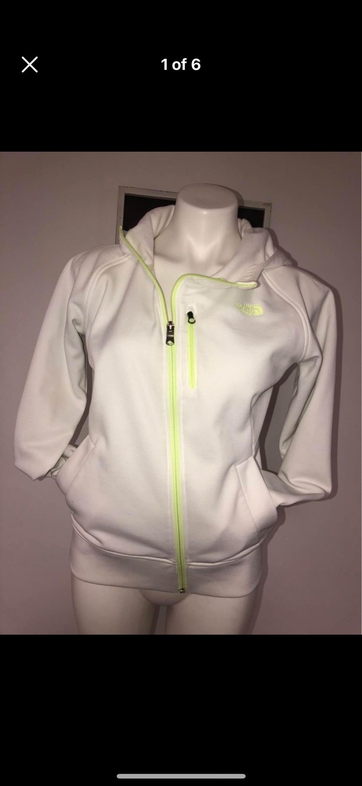 The north face womens hoodie size small great condition