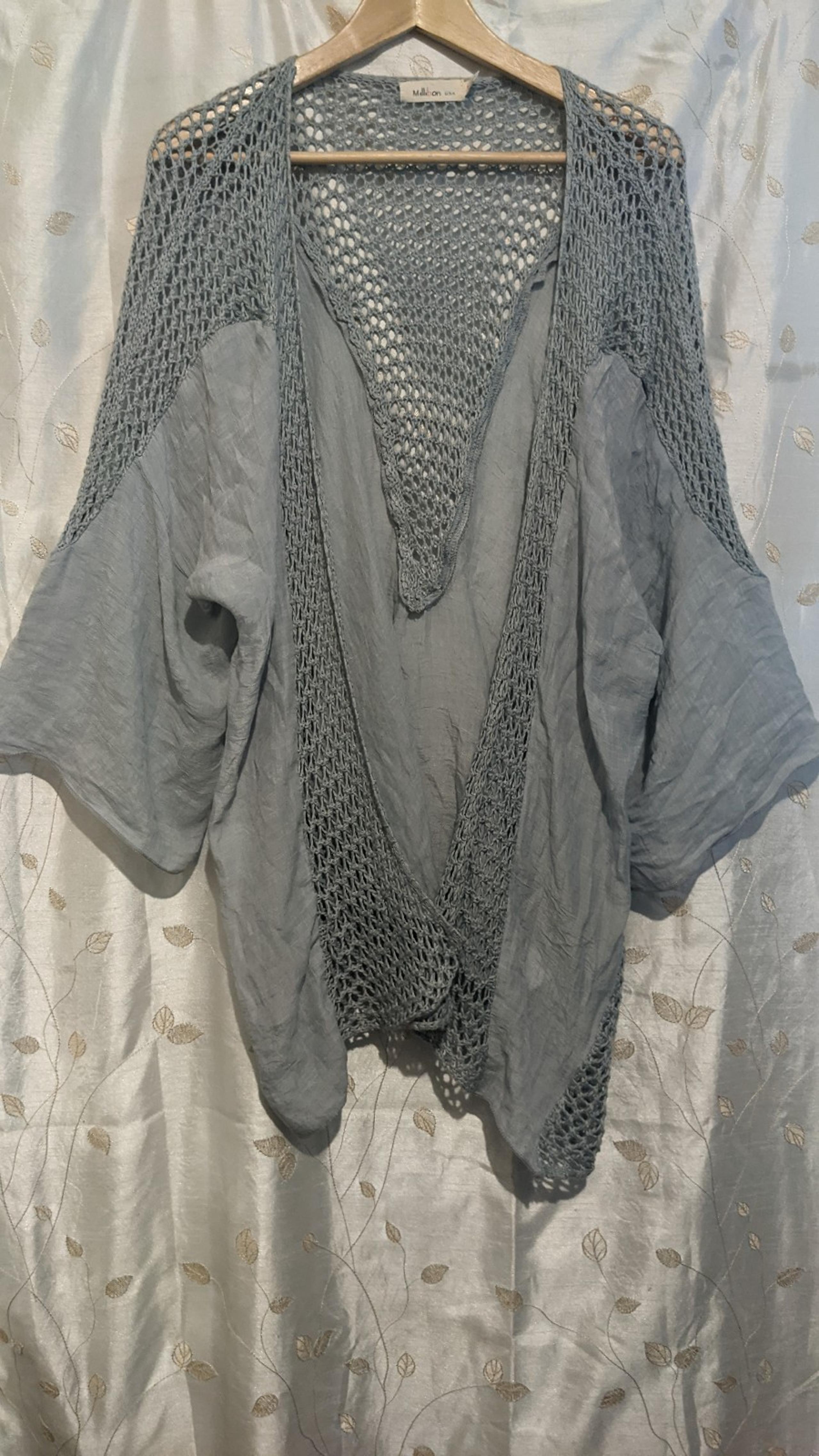 Cardigan kimono boho chic crochet flowy soft SZ MED in EUC