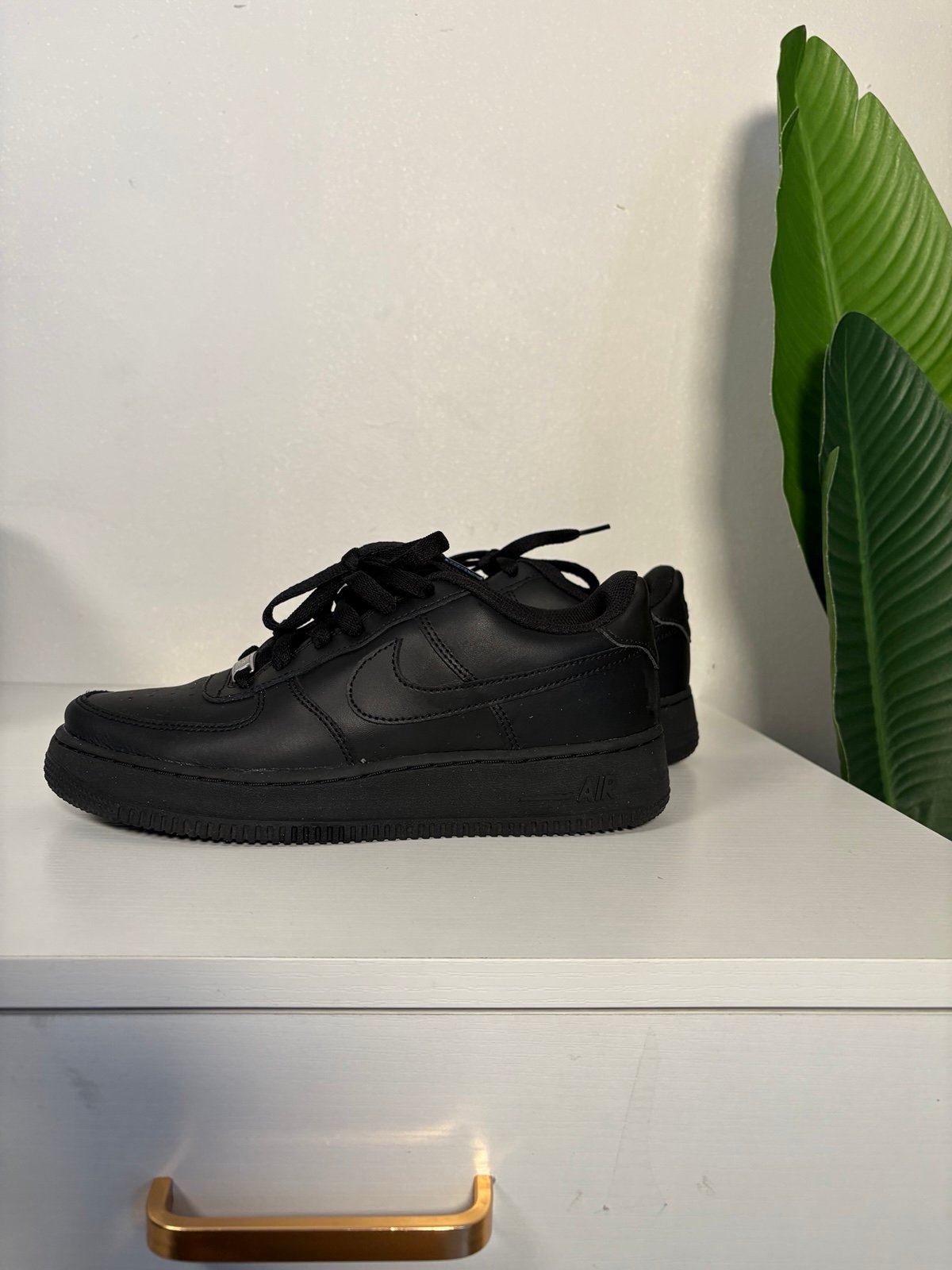 Nike Black Air Force 1 Sneakers