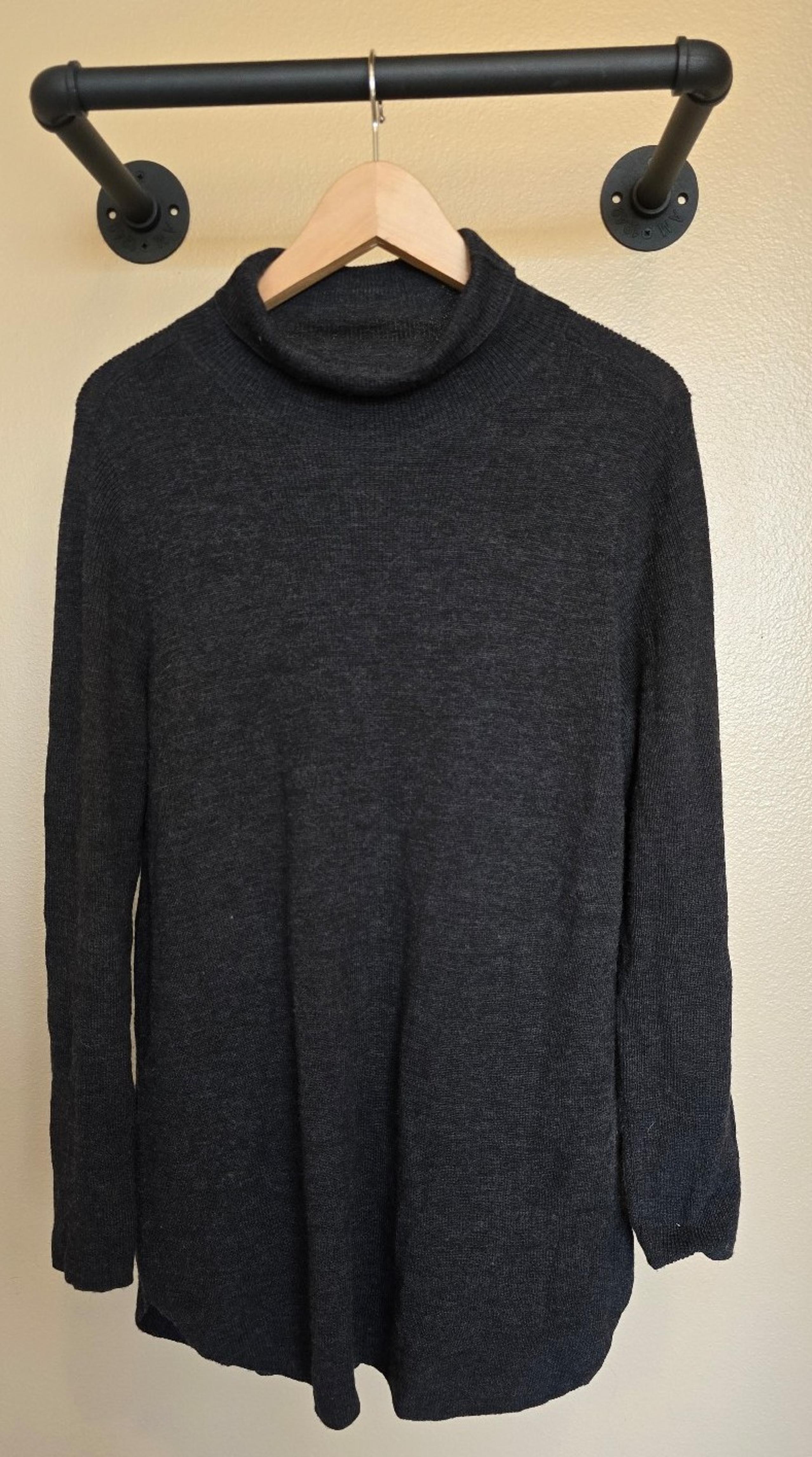Eileen Fisher dark gray 100% merino wool turtle neck
