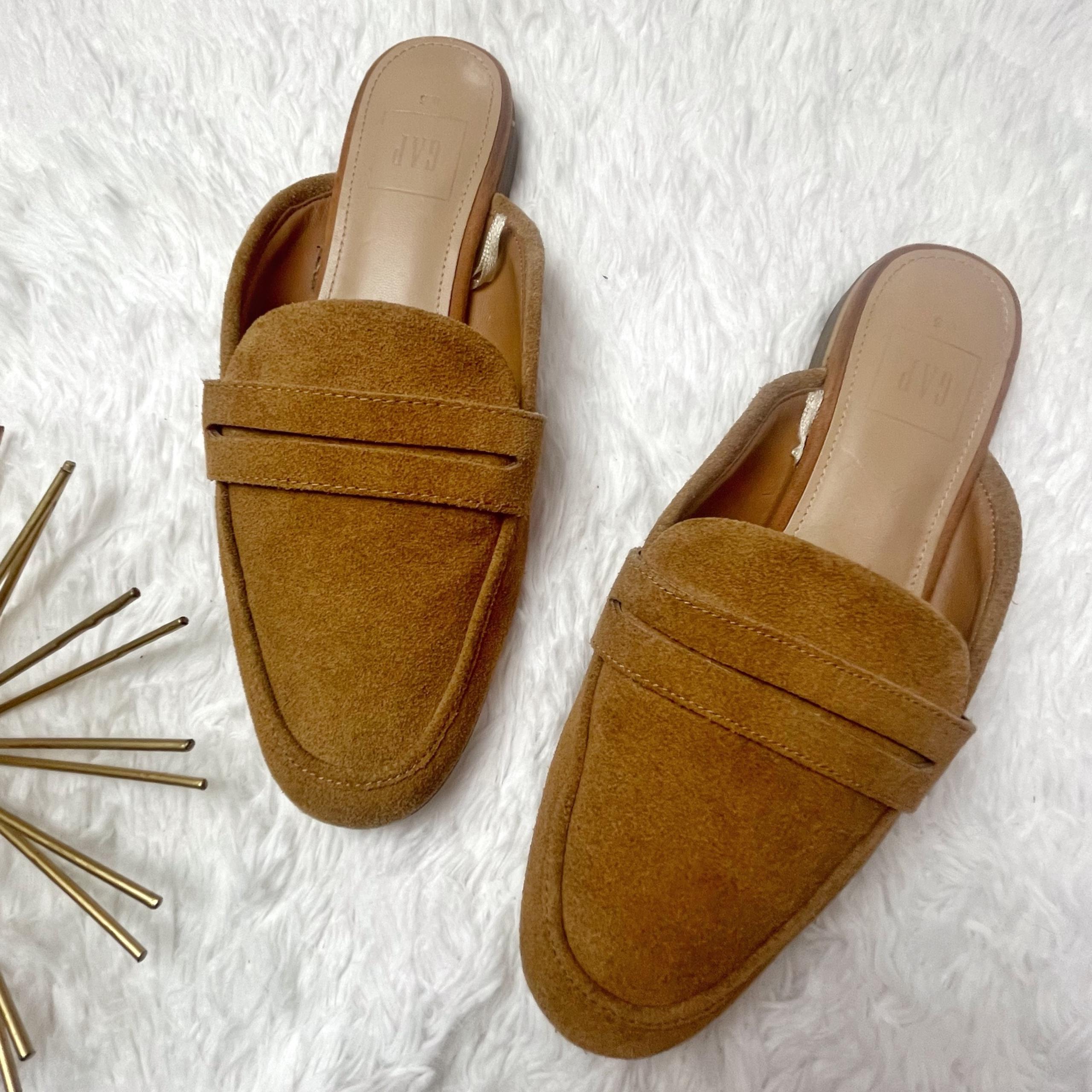 GAP Women's Tan Suede Loafers Mules Slip Ons Flats Backless Brown Nude Beige 6.5