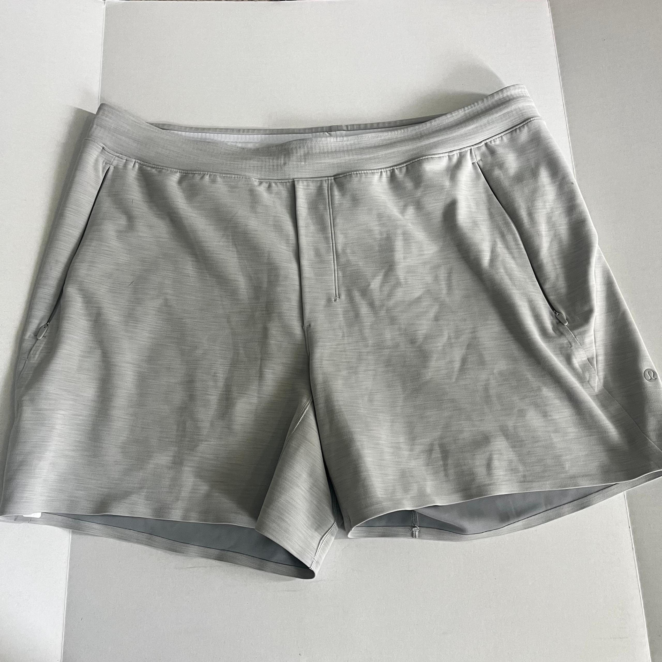 Lululemon Balancer Mens Shorts XXL Gray  Elastic Waist