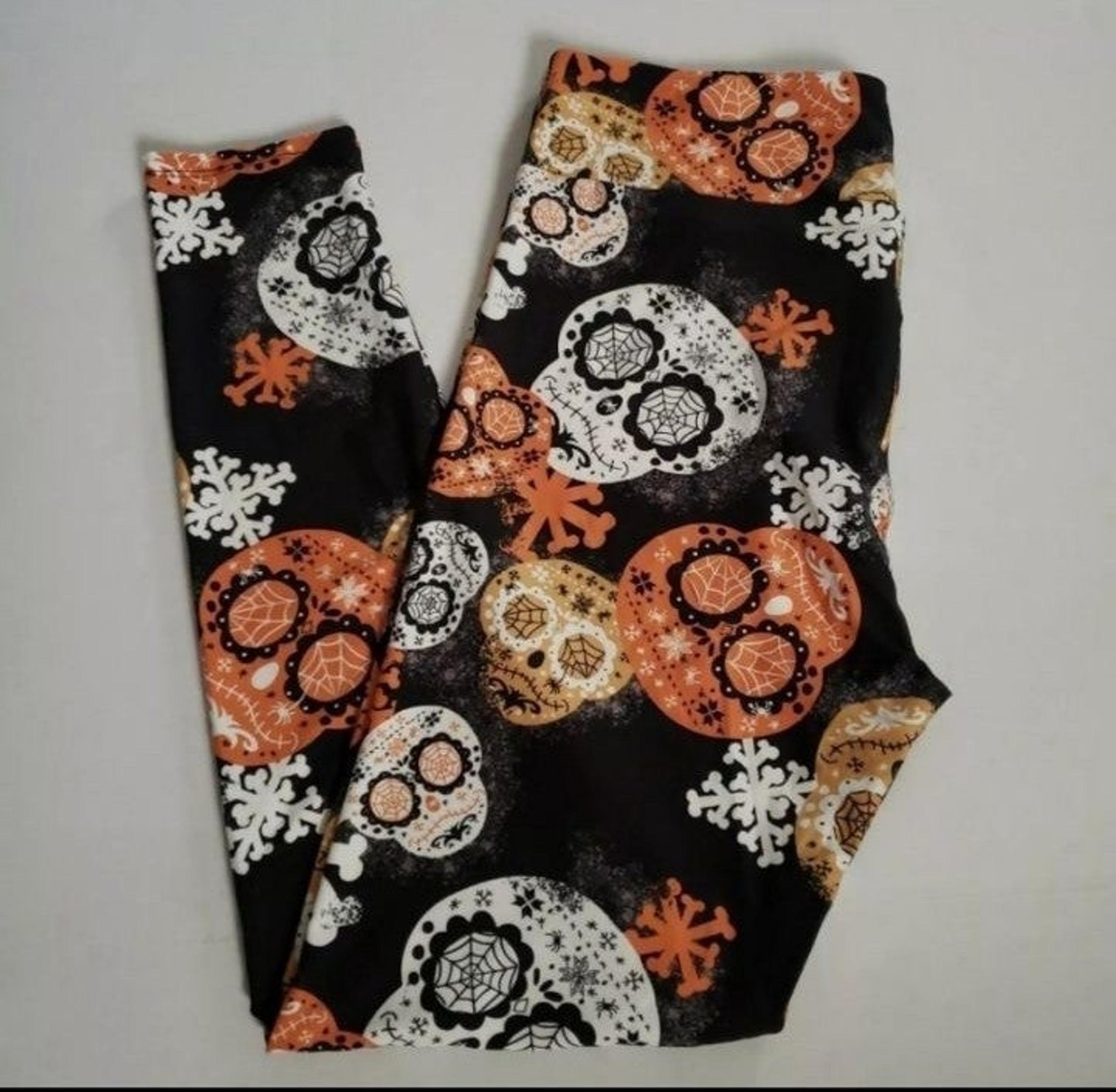 Lularoe TC Sugar Skull Leggings