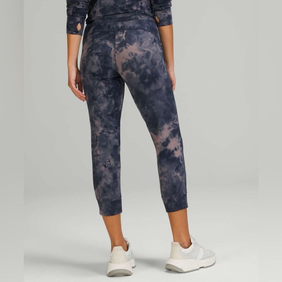 Lululemon Ready to Rulu Jogger Crop Diamond Dye Lunar Rock True Navy Size 6