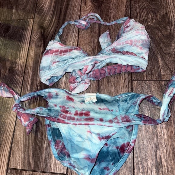 Lucky Brand Women’s 2 Piece Bikini Blue Purple Tie-Dye Large Halter Braided