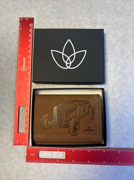 Men's 1932 Ford Roadster leather made in the USA men's wallet Brown Brand New D2