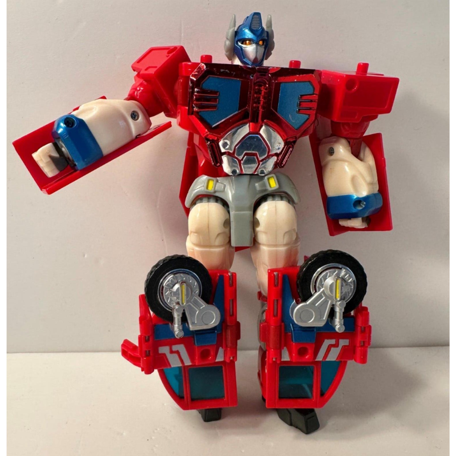 Transformers Robots in Disguise Super Class Optimus Prime Fire Convoy Works
