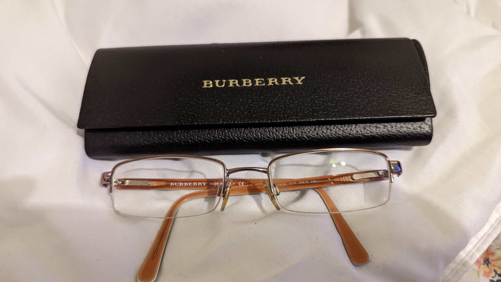 Burberry eyeglass Frame and case