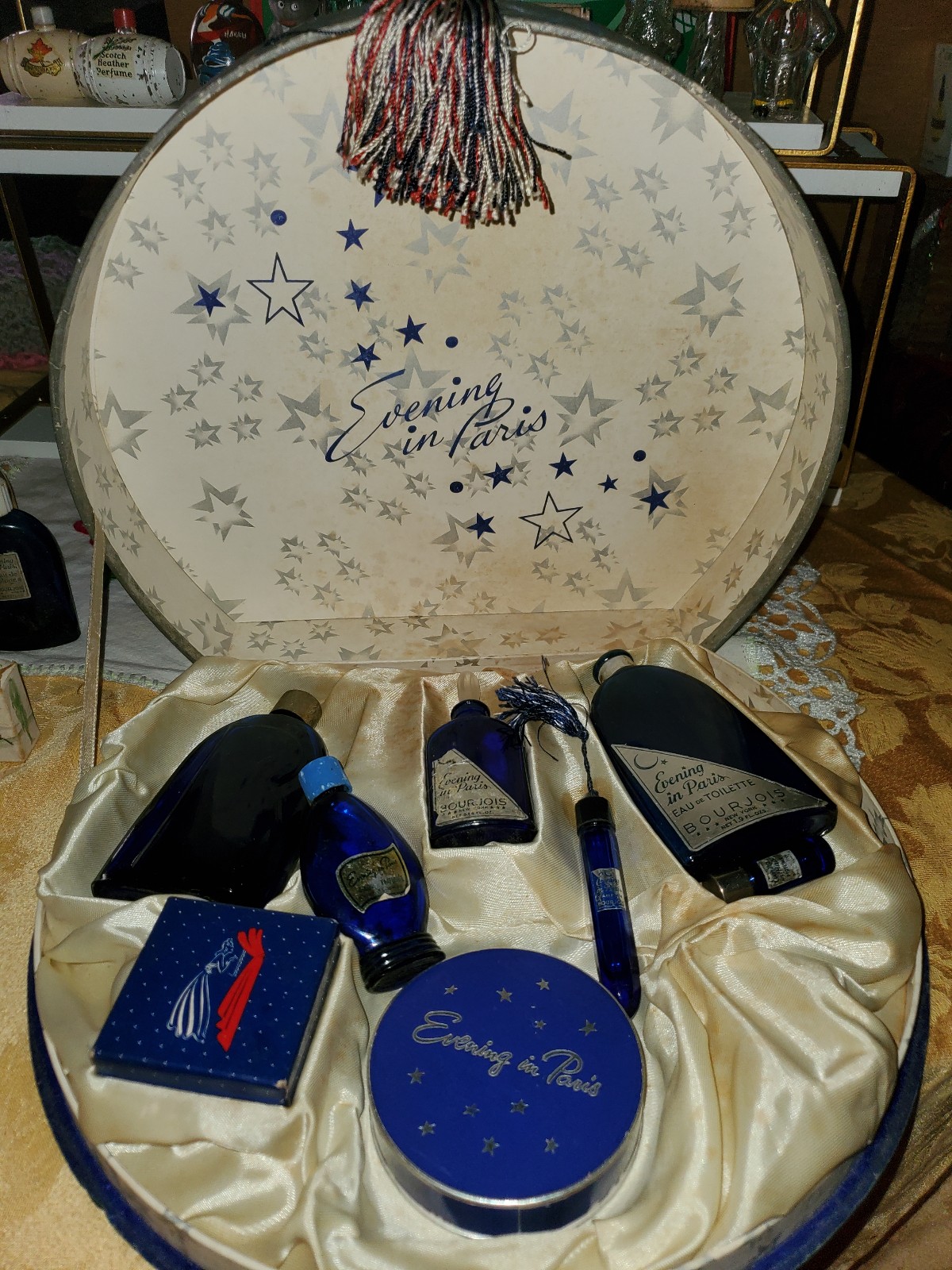 Vintage Evening in Paris boxed set w Xtra