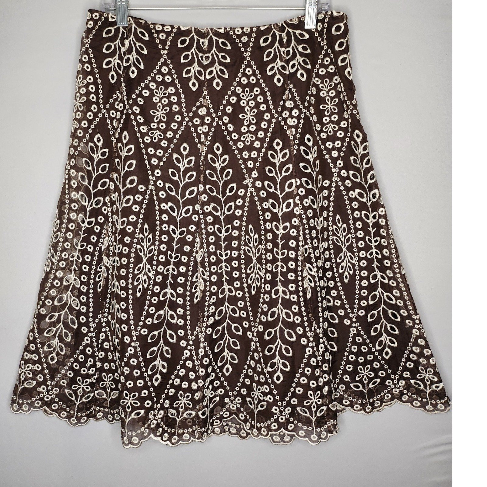 Peter Nygard Embroidery Eyelet Silk Skirt Boho Brown Size 14 side Zipper