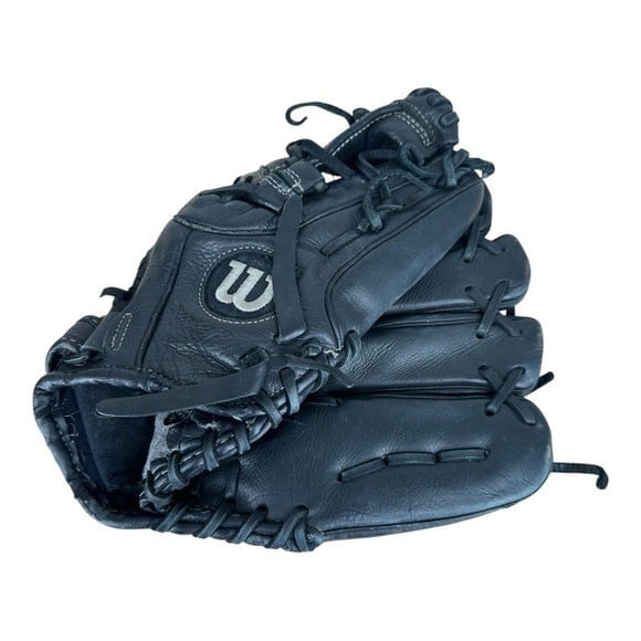 Wilson A500 Black Leather Baseball Glove Sports
