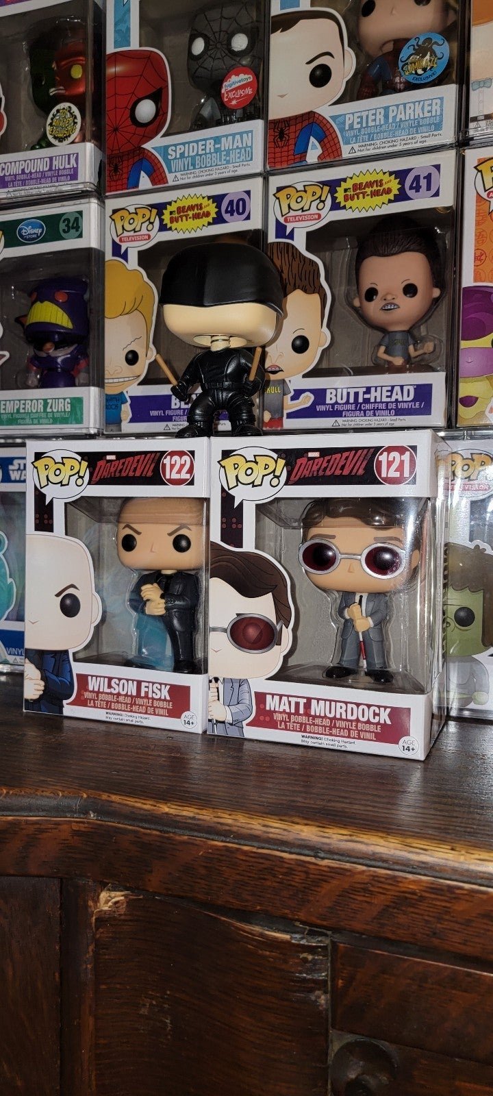 Funko Pop Matt Murdock 121 + Wilson Fisk 122 + Masked Vigilante 119 Daredevil