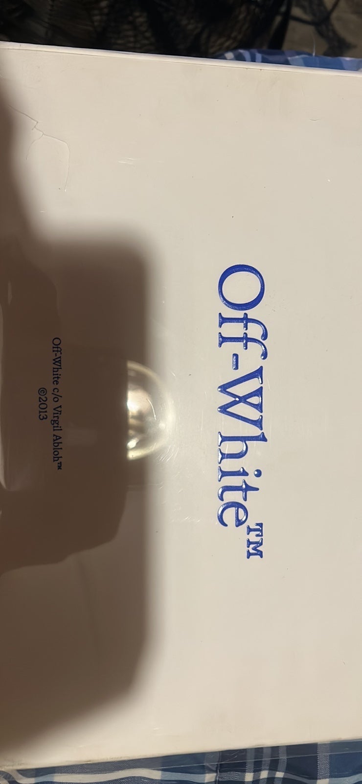 Off-White out of office