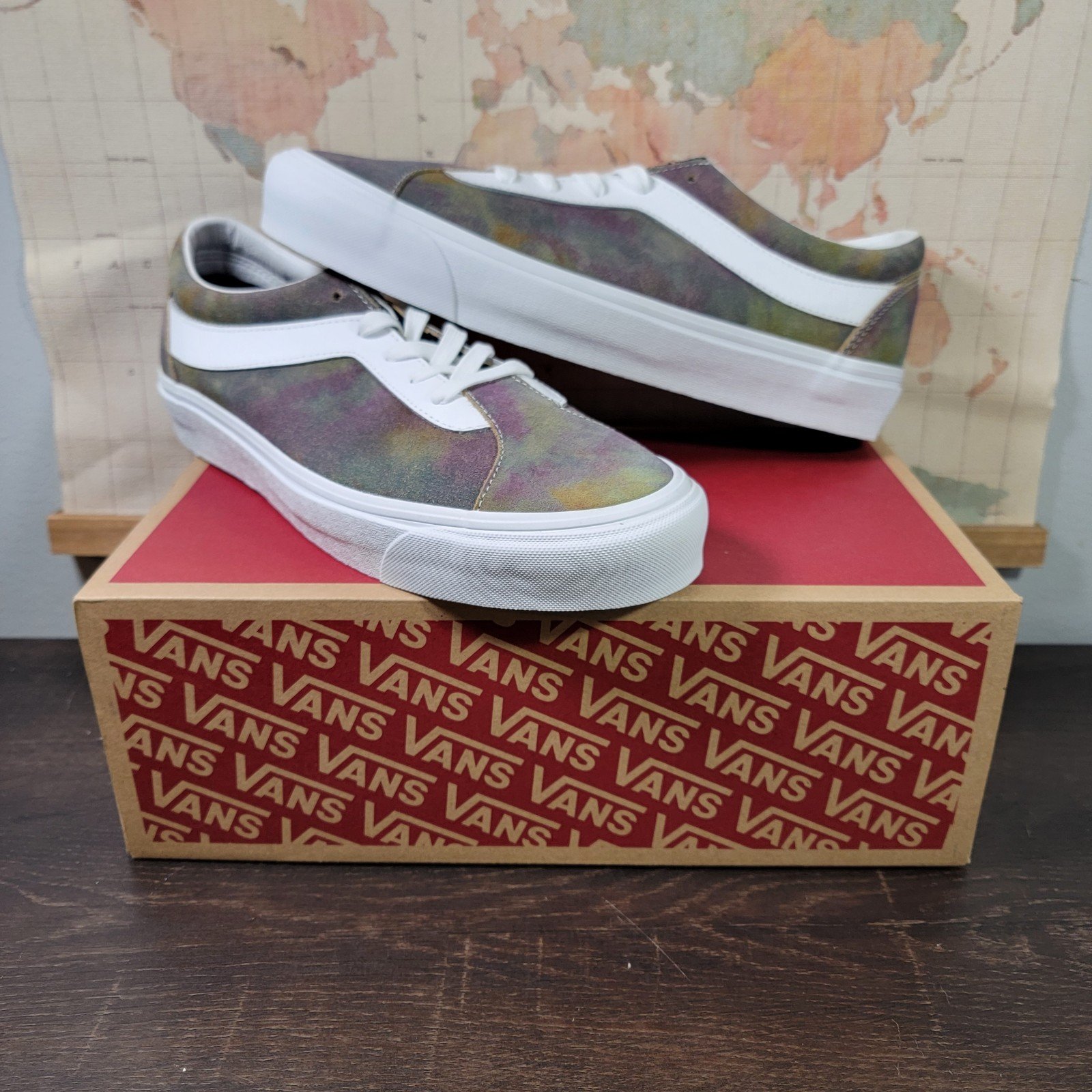 BRAND NEW Vans Bold Ni 'Tie Dye Suede' Sneaker Men's Size 11.0