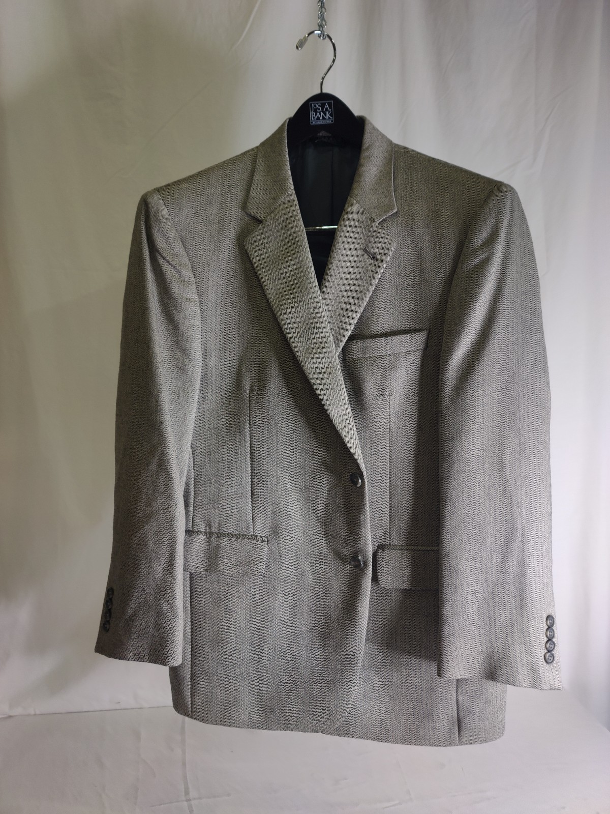 Jos. A Bank blk wht herringbone 44R sport coat silk and camel hair