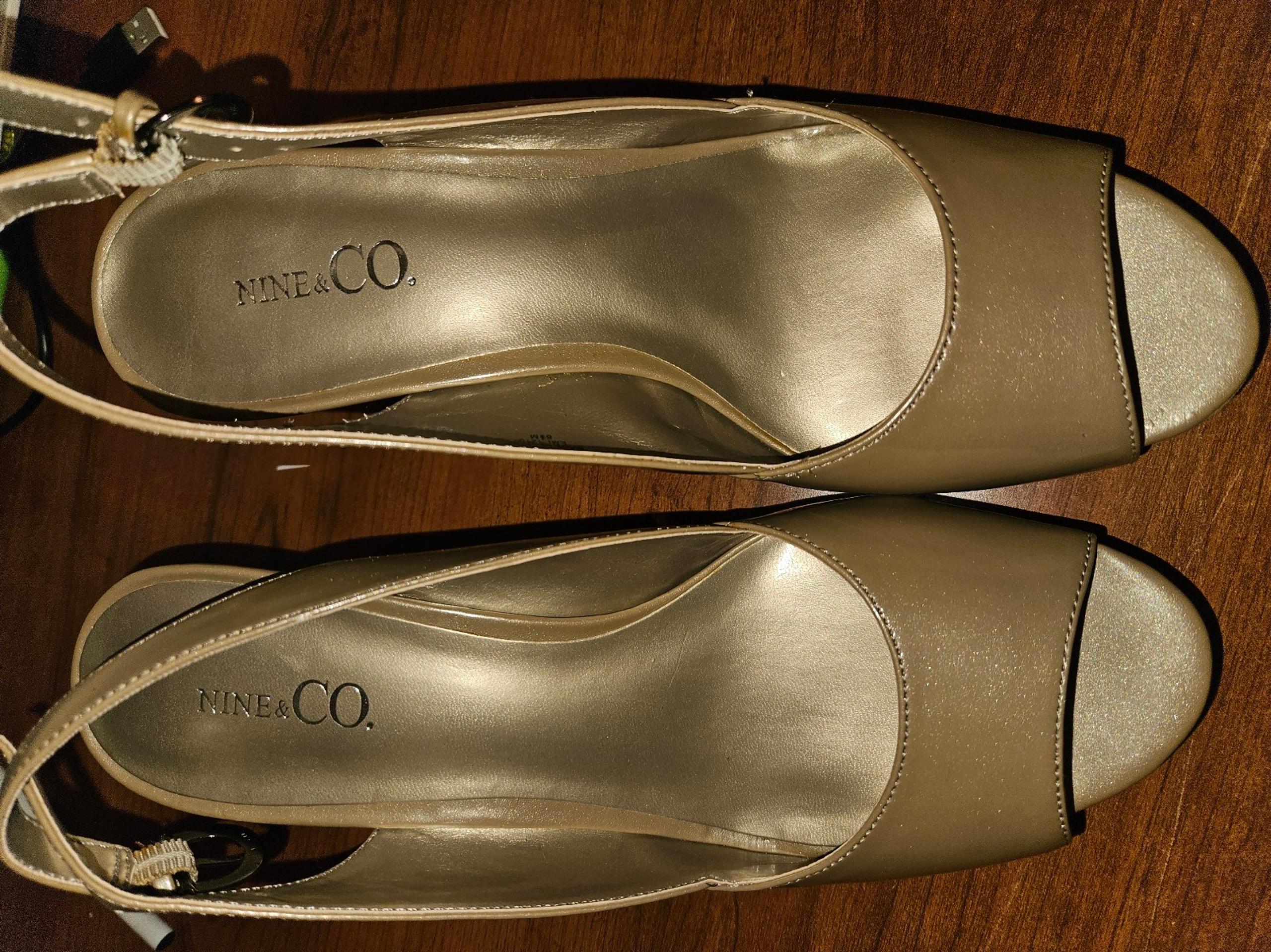 Nine & Co Womans Beige Slingback Heels Size 8.5