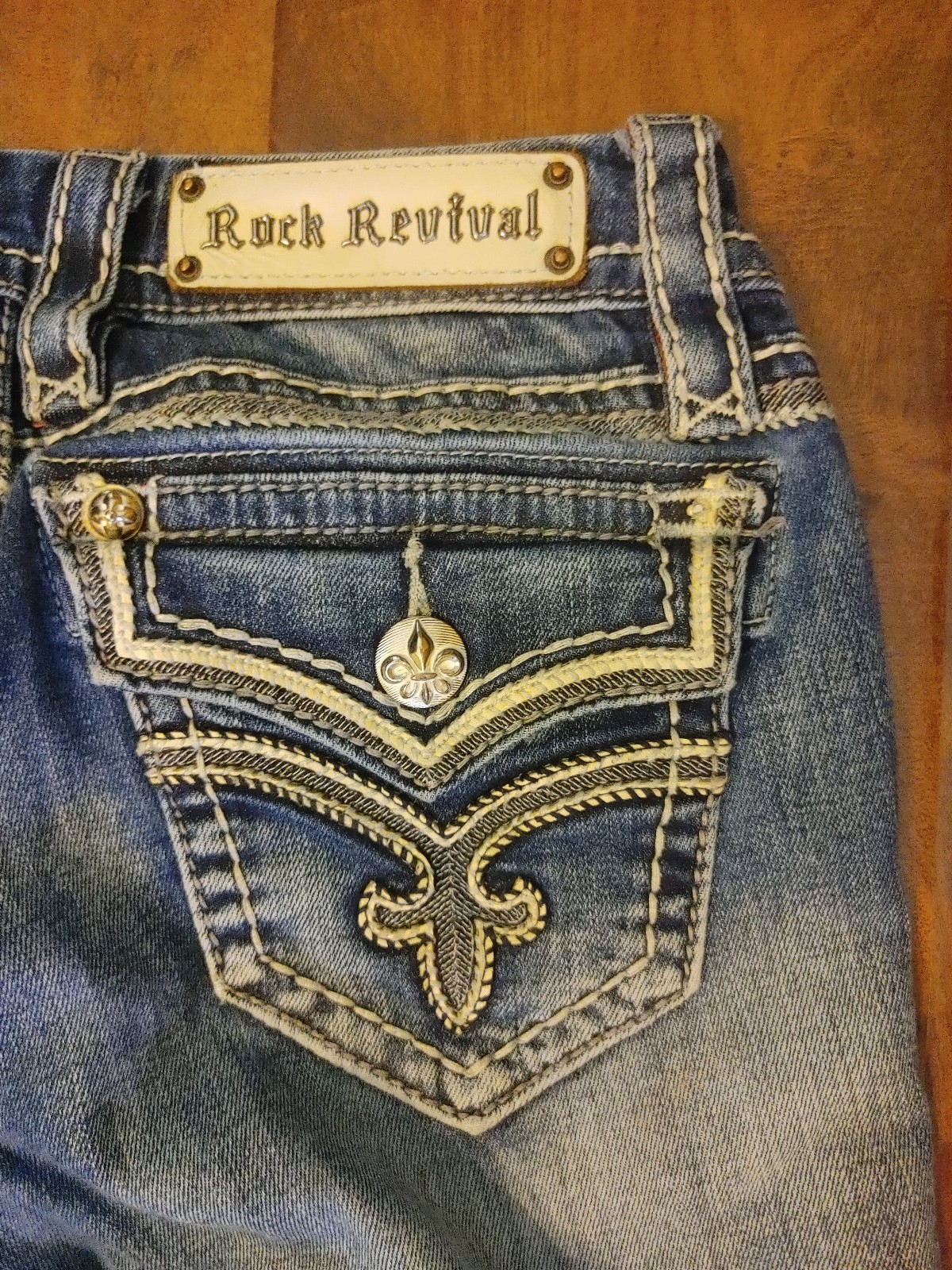 Ladies Rock Revival Skinny Jeans Size 27x30