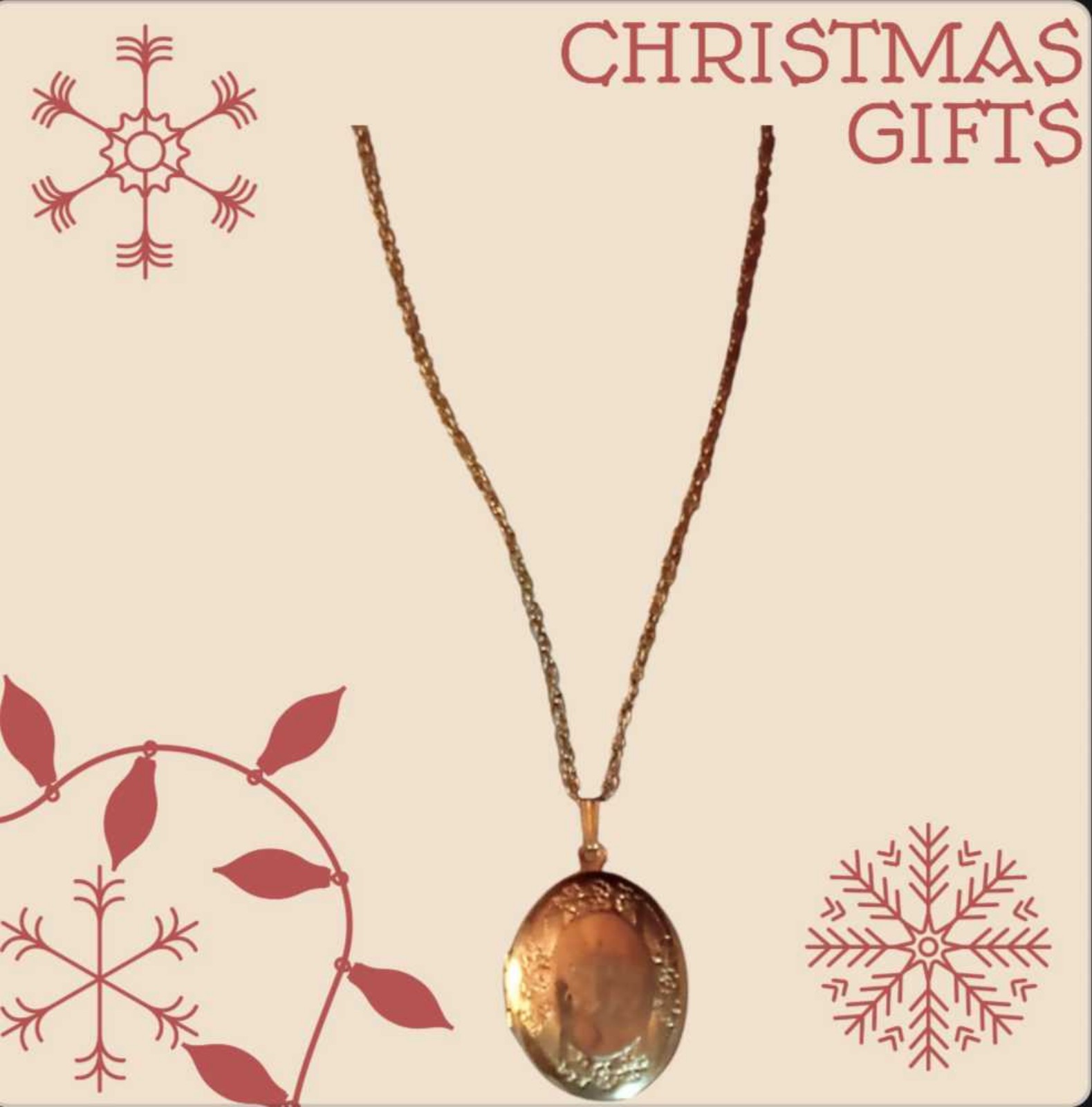 necklace vintage locket