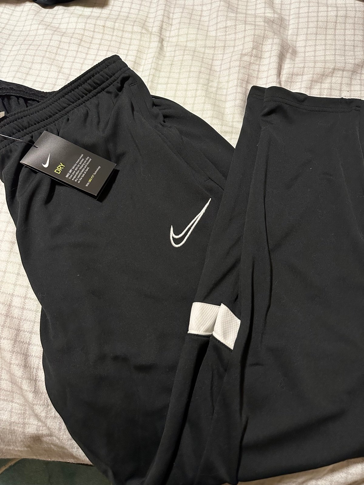 Nike soccer pants for men