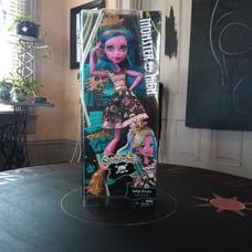 Monster High Gooliope Jellington Shriekwrecked Frightfully Tall Ghoul