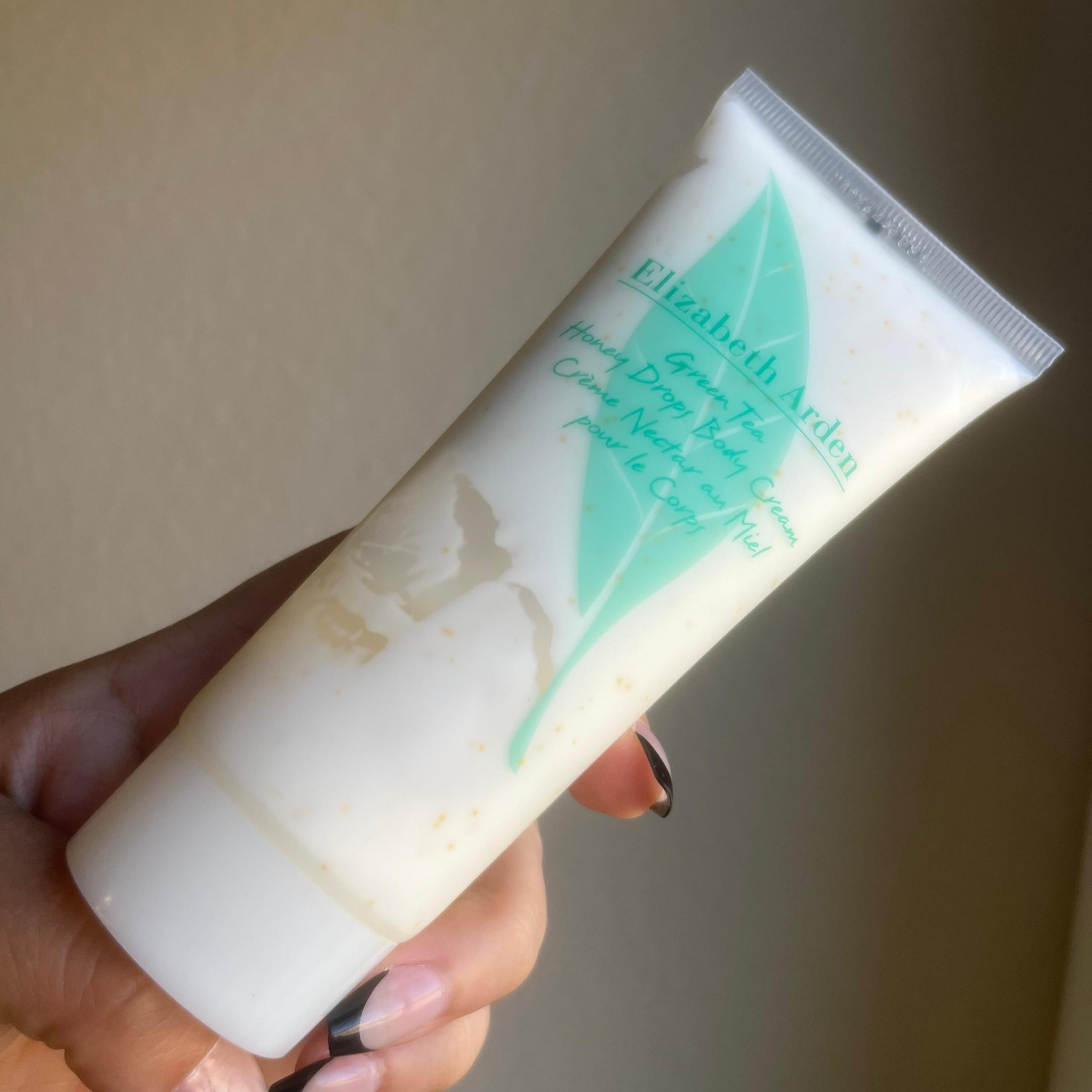 Elizabeth Arden body lotion