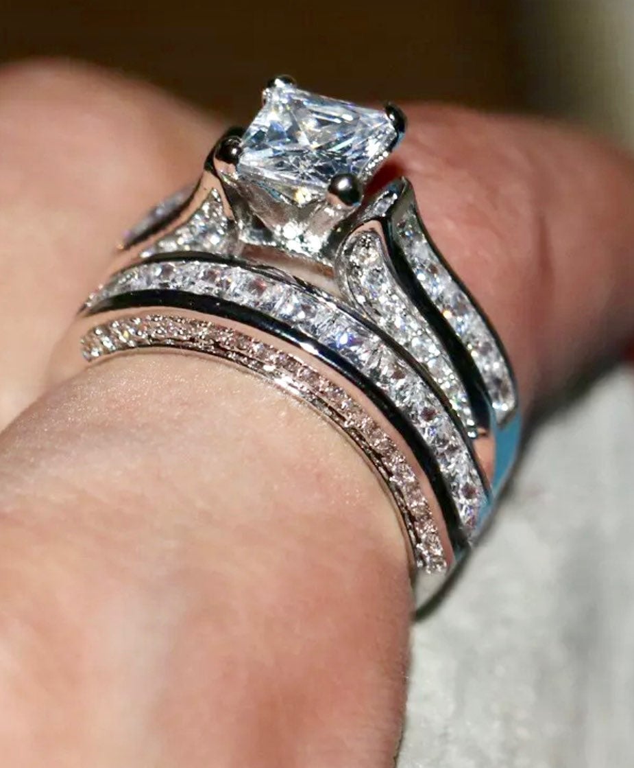 Engagement Set SOLD!!