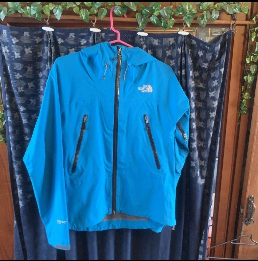 THE NORTH FACE SUMMIT SERIES Mountain Parka L