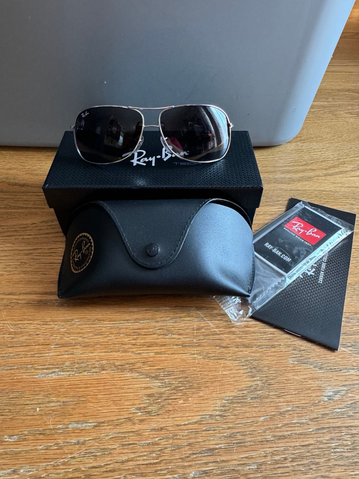 Ray-Ban RB 3267 Sunglasses