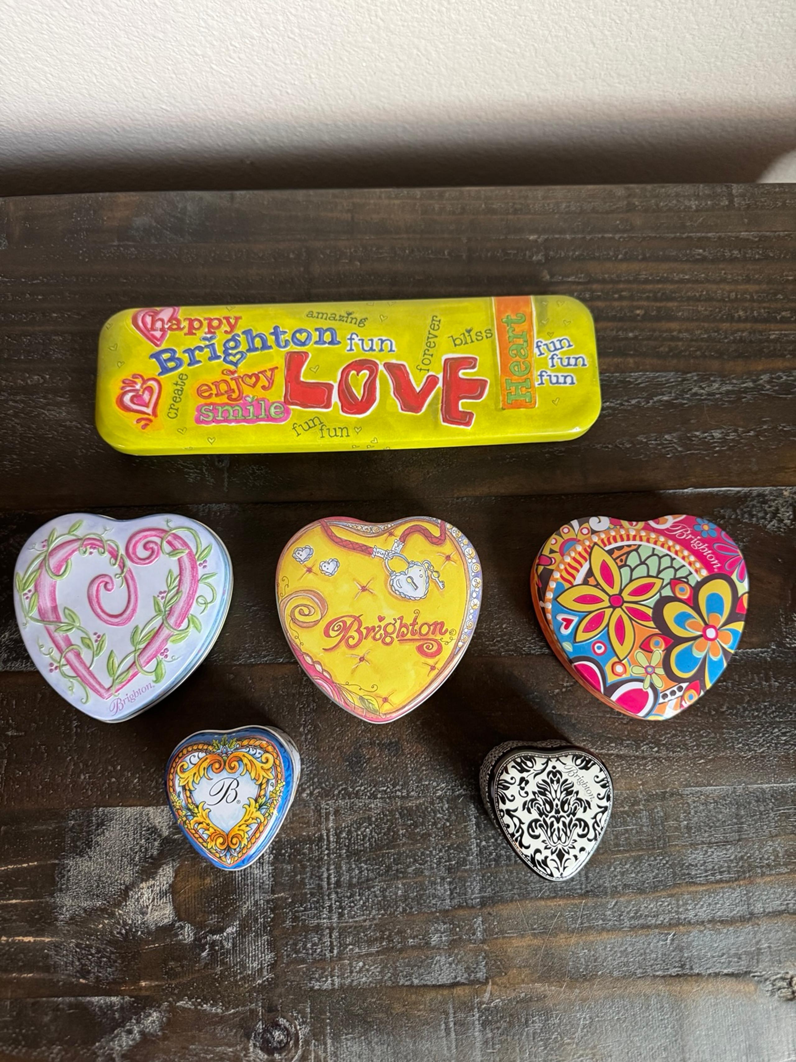 Brighton Tins - Set of 6