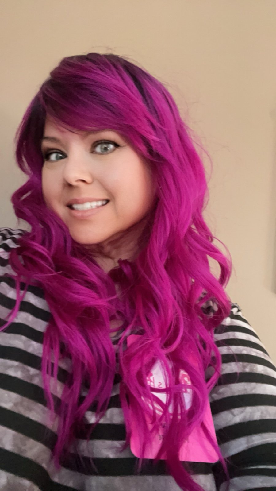 Blush Urban Wig Hot pink wig BNWT 85