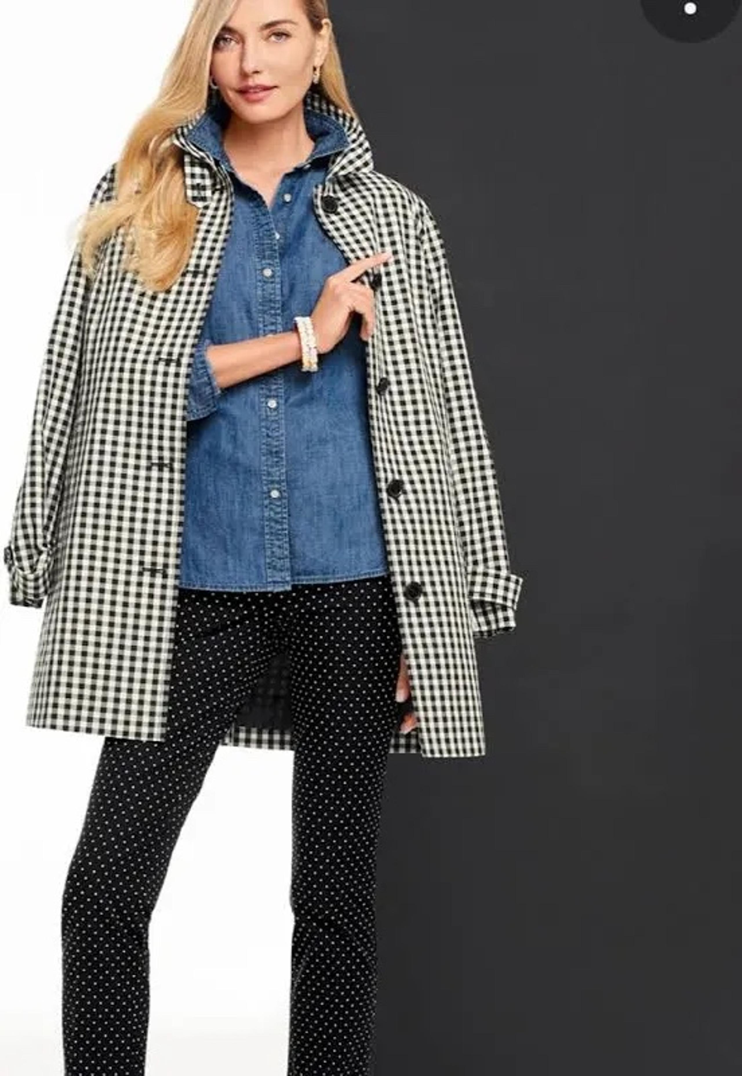 Tahari Arthur S. Levine Checker Wool Coat women's size 4
