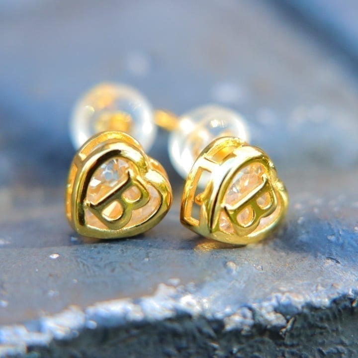 Stud 14k Gold Earrings Heart Initial for Women Teen Girls Mom Daughter, ELDM153G
