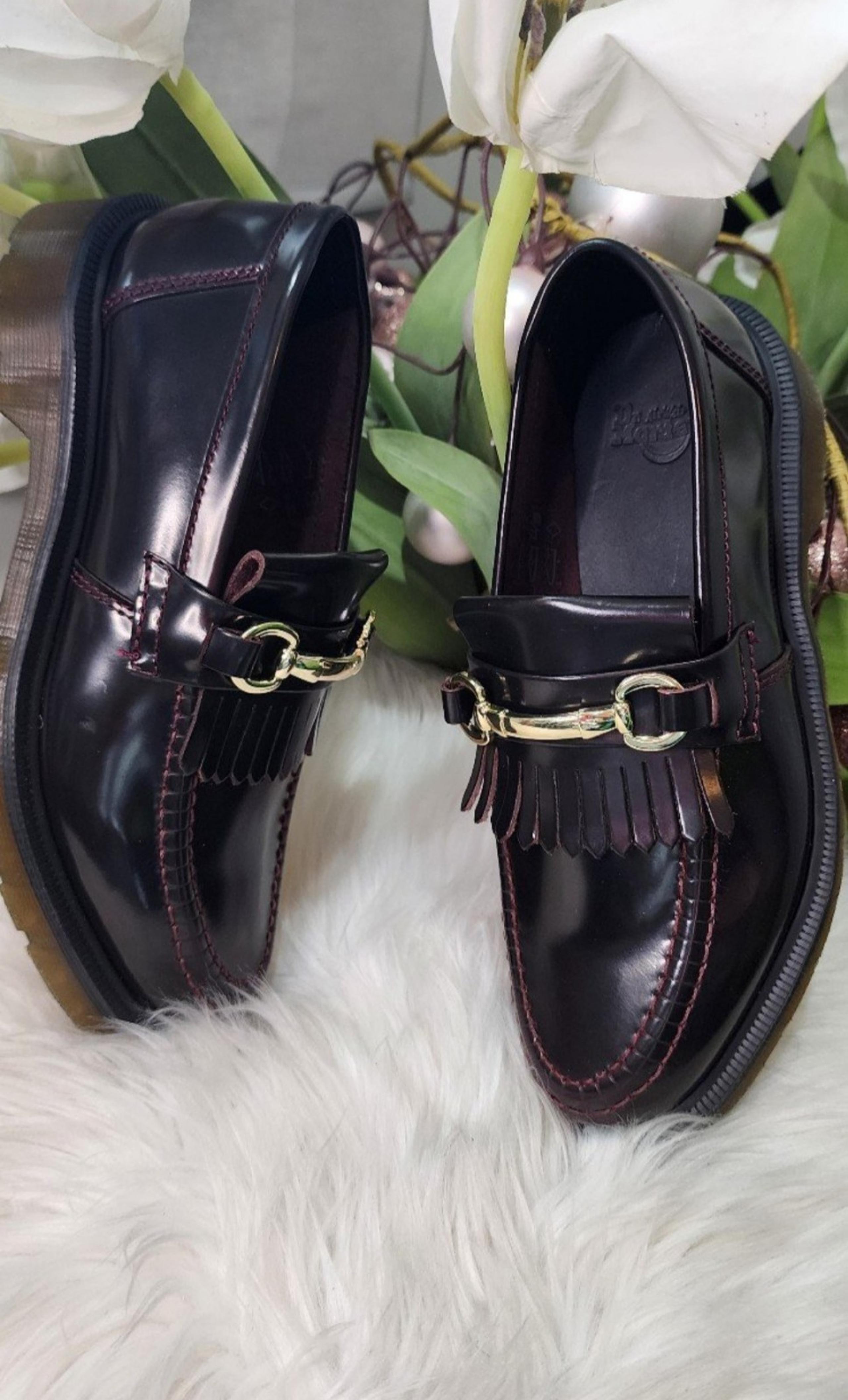 Dr Martens Adrian snaffle kiltie burgundy Women loafers size8