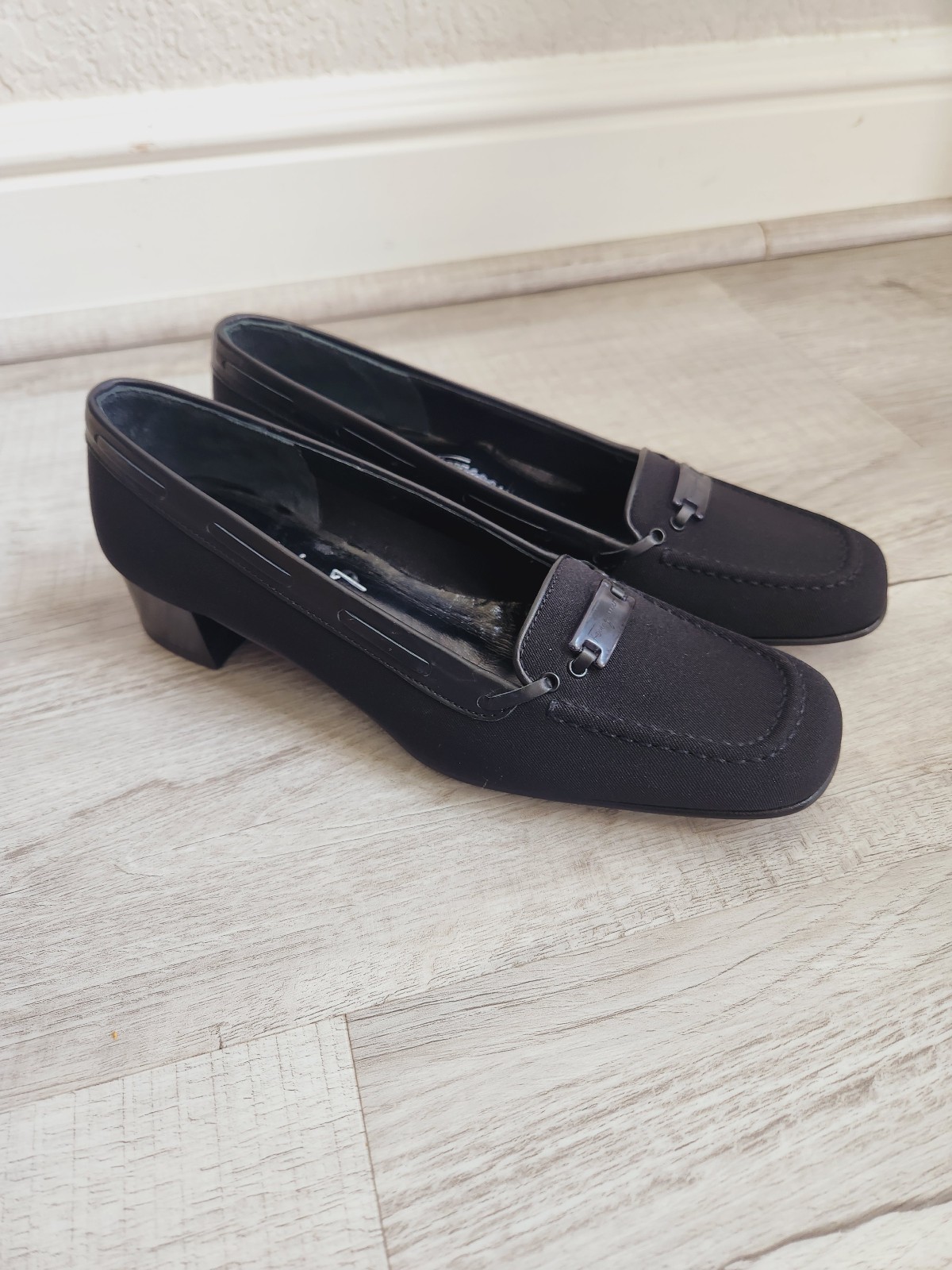 Salvatore Ferragamo Black Square Toe Low Kitten Heels Shoes 5.5
