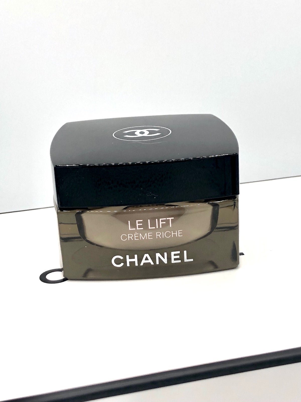 New CHANEL Le Lift Creme Riche 50g