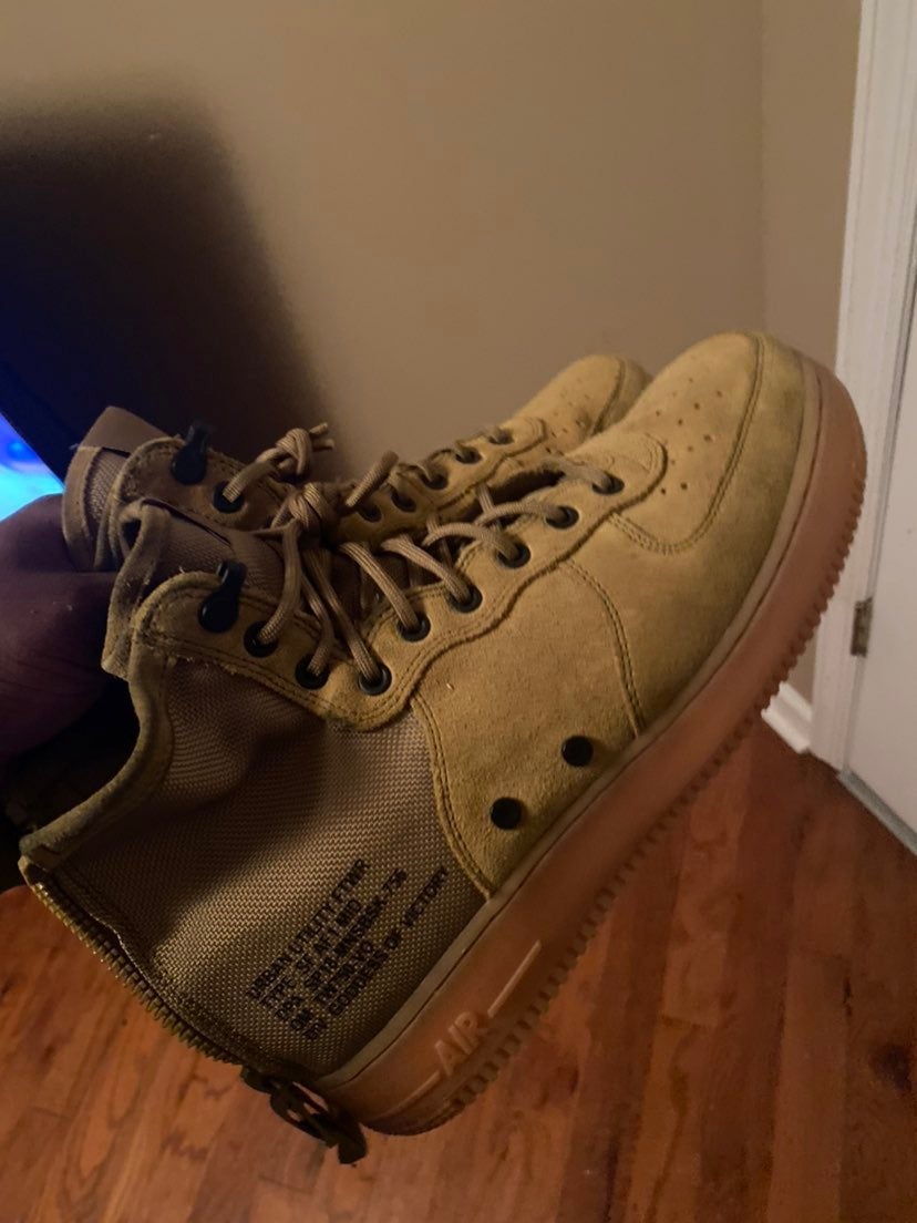 Nike air