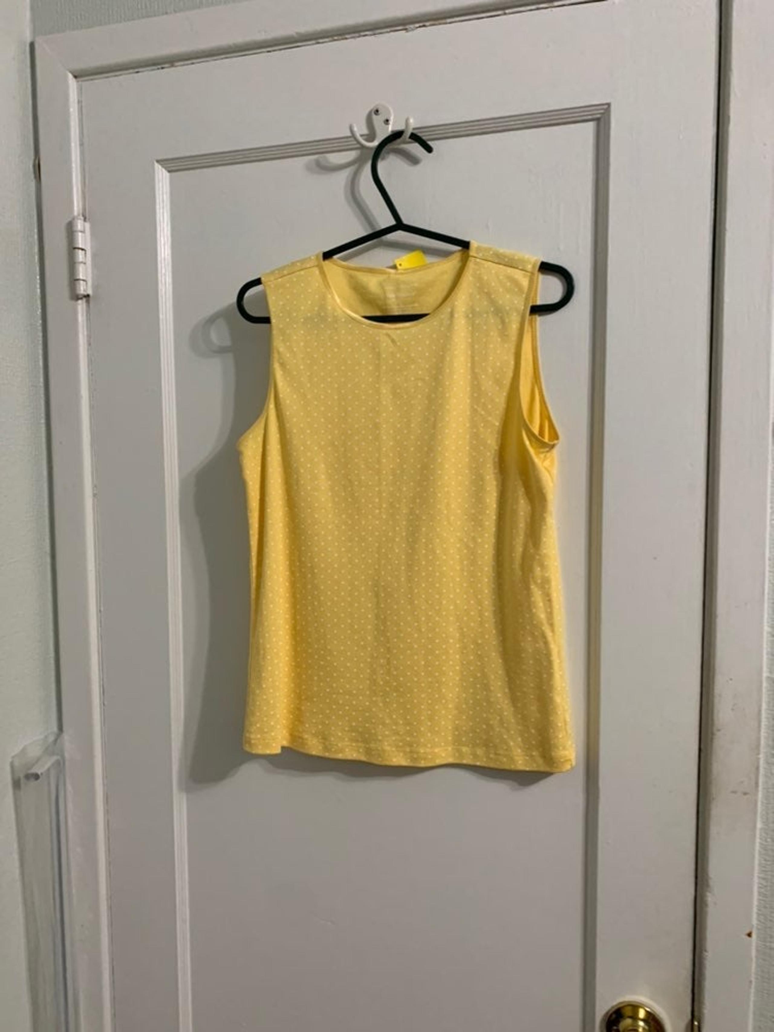 Christipher Banks Tank Top like new S