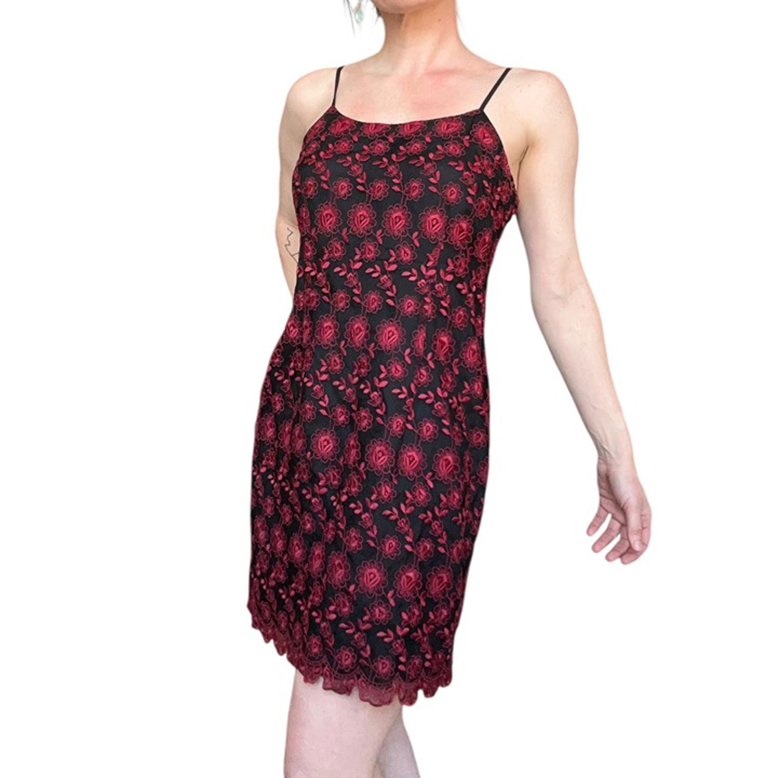 Vintage '90s Laura Ashley Floral Lace Slip Dress Layered Black Red S/M