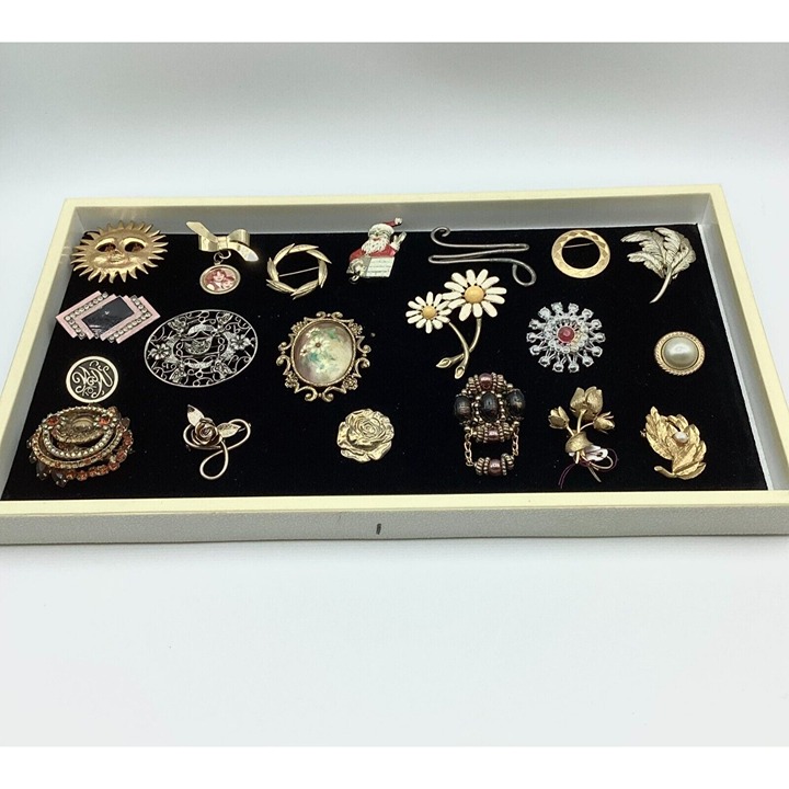 1960-90s Brooches 20 Pc Mixed Media Assortment Vintage