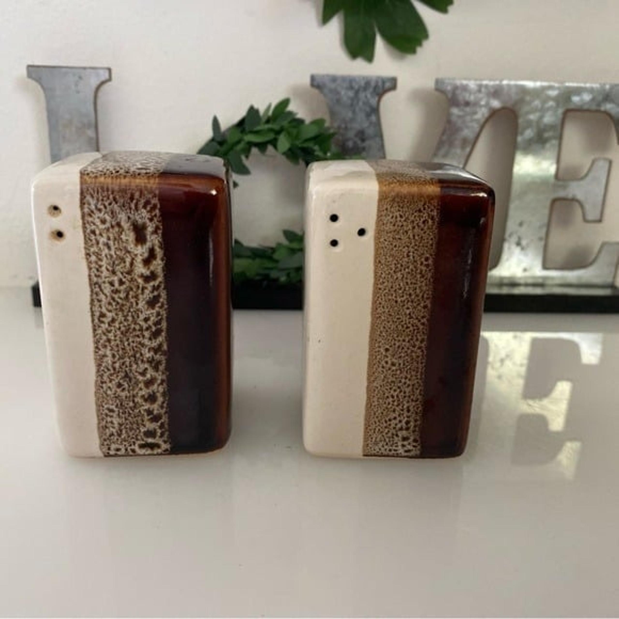 Pier 1 Salt & Pepper Shakers Retired Mid Century Modern Ceramic Brown