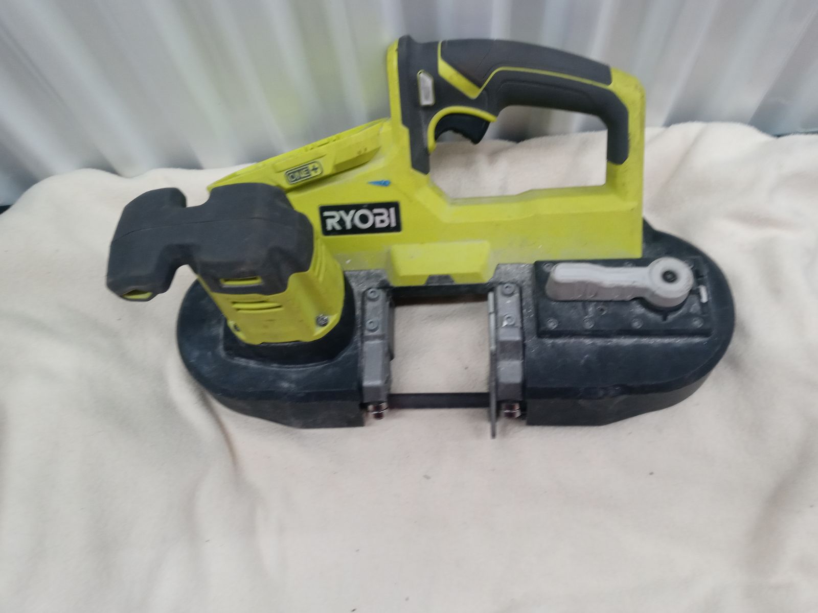 ryobi portable band saw