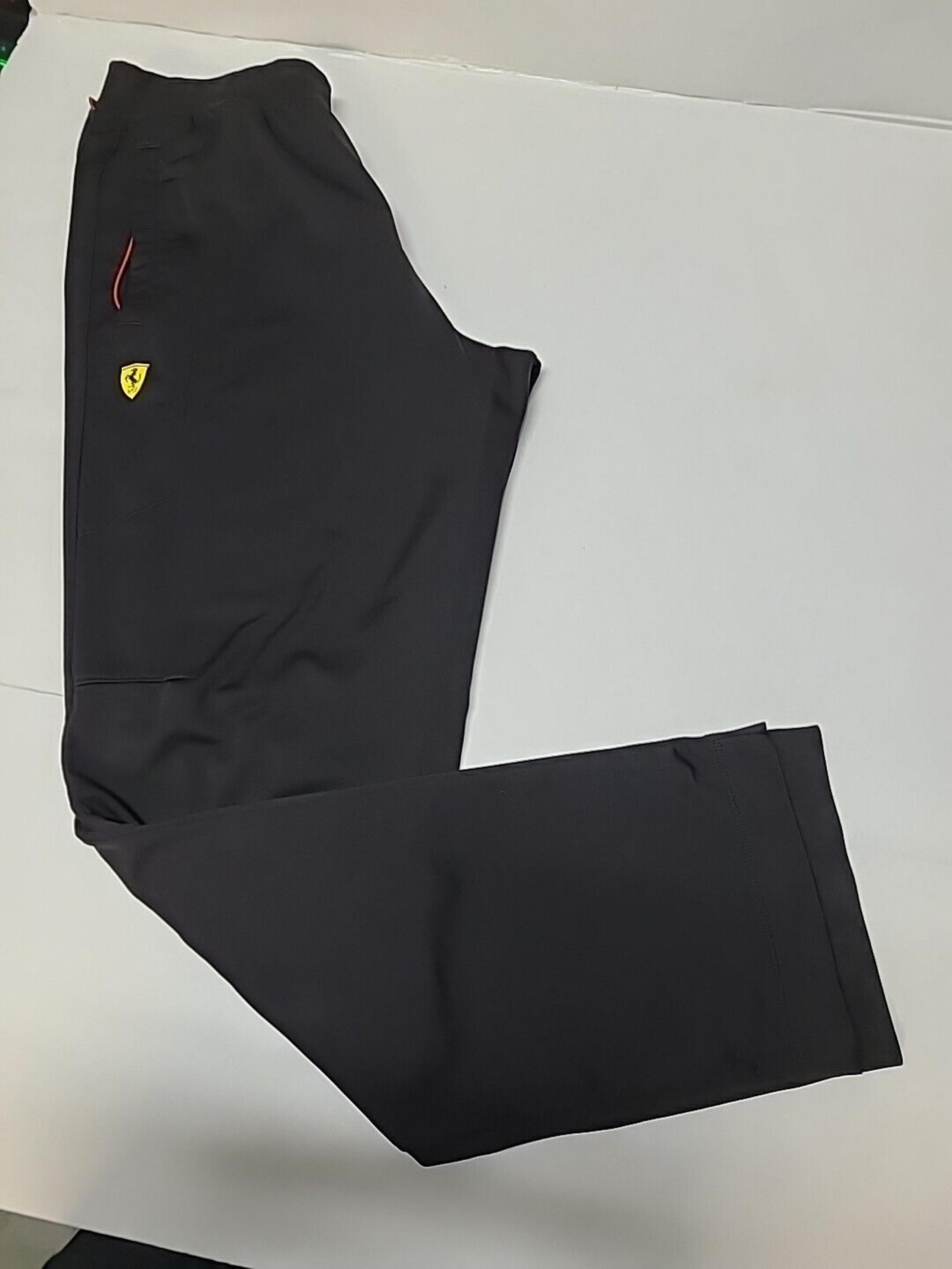 Puma Ferrari Scuderia Sport Car Racing Black Sweatpants Mens L